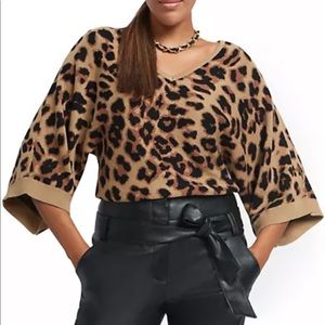 NWT Leopard-Print Kimono Sleeve V-Neck Sweater